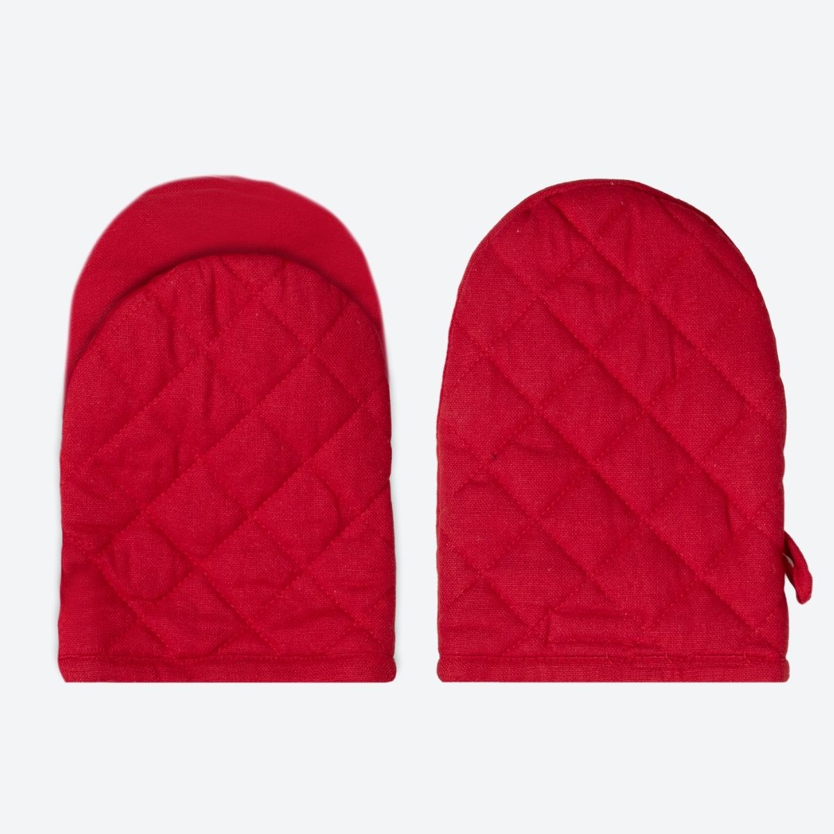 Red Oven Mitts - Default Image